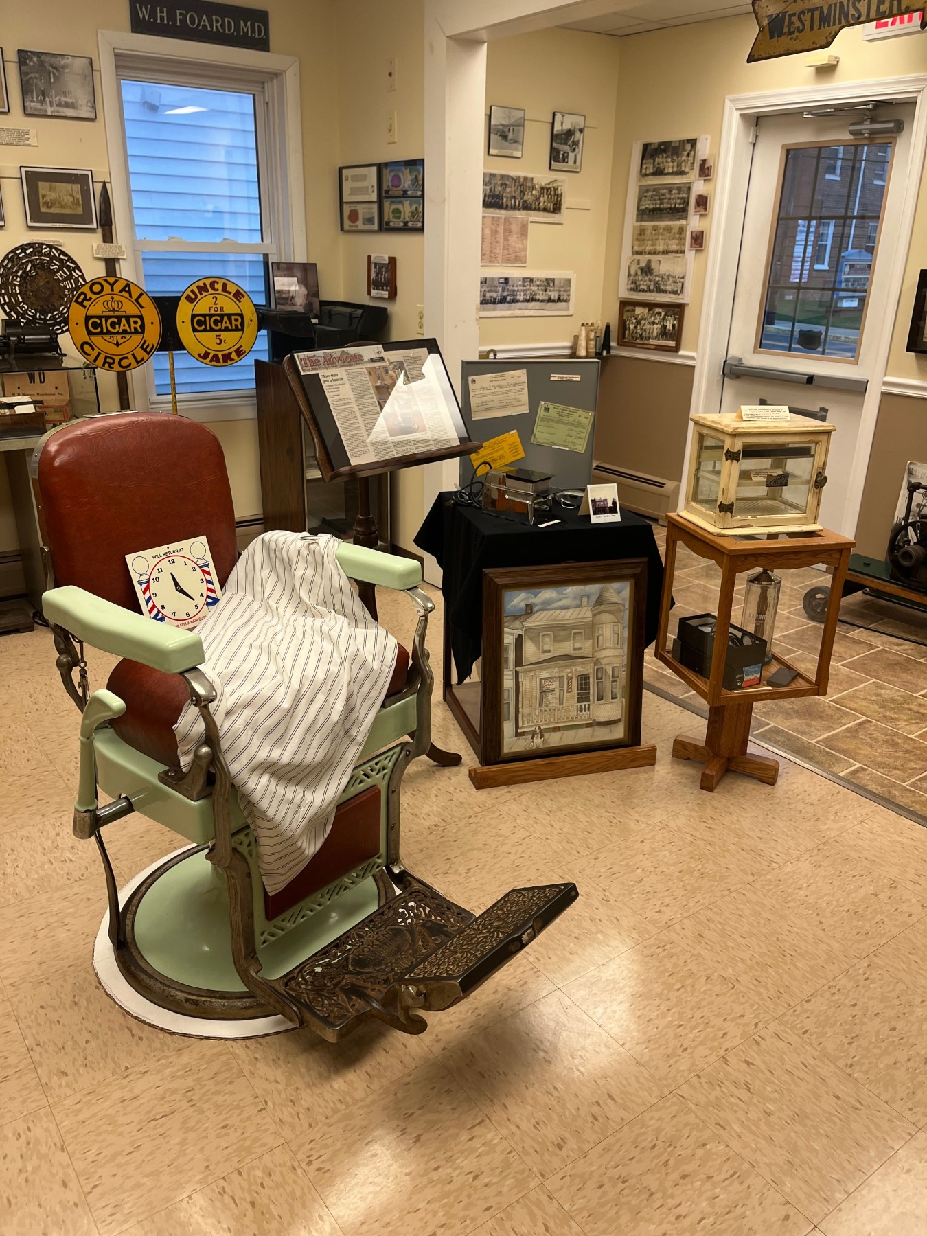 Barber Shop Display - Manchester Historical Center